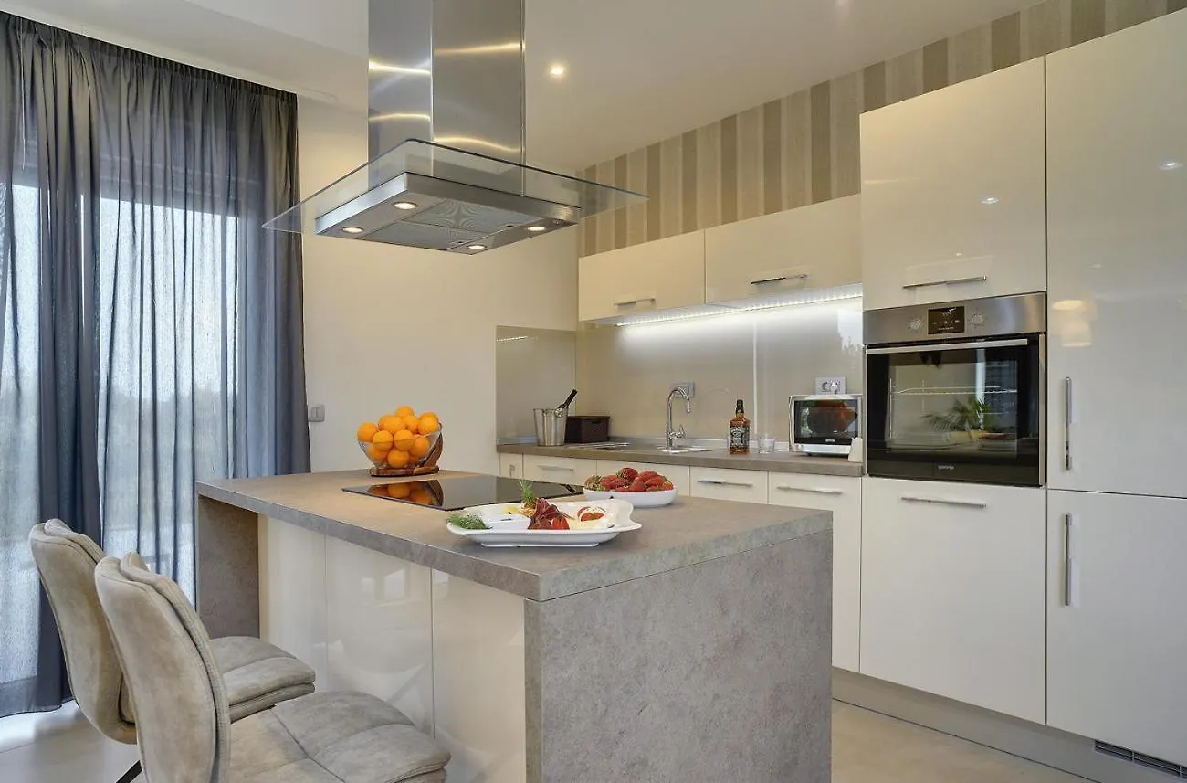 Villa Una In Pula With Heated Pool And Whirlpool Hırvatistan